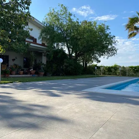 Rosella - 1 - Con Piscina - A 150 M Dal Mare *