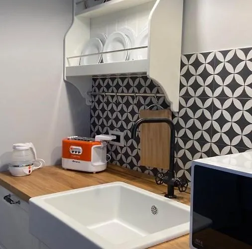 Rosella - 1 - Con Piscina - A 150 M Dal Mare